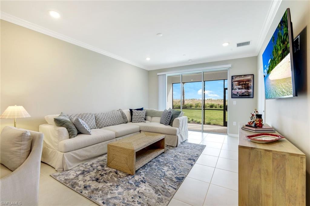 11811 VENETIAN LAGOON DR 102 photo 10