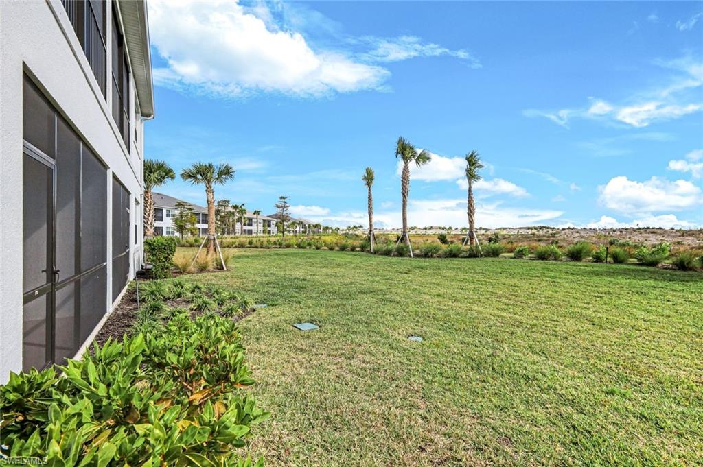 11811 VENETIAN LAGOON DR 102 photo 33