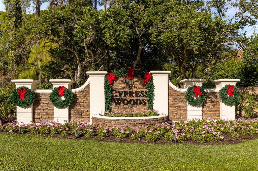 2770 Cypress Trace CIR 2425 photo 34