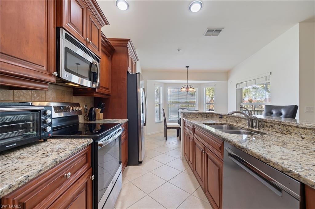 2770 Cypress Trace CIR 2425 photo 10