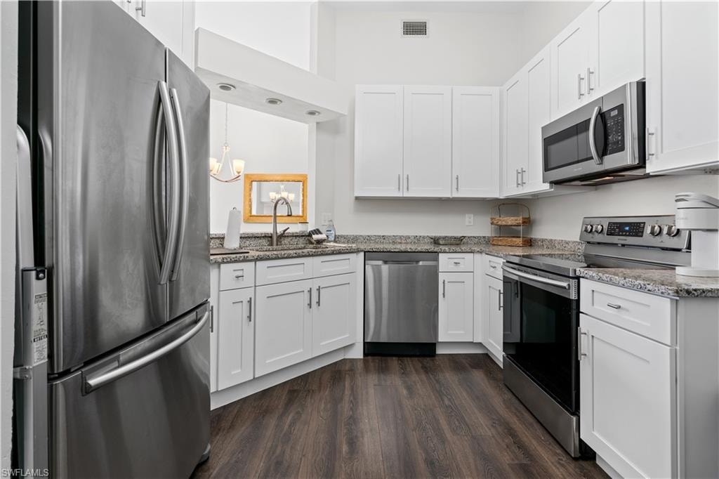 2711 Citrus Lake DR F302 photo 12
