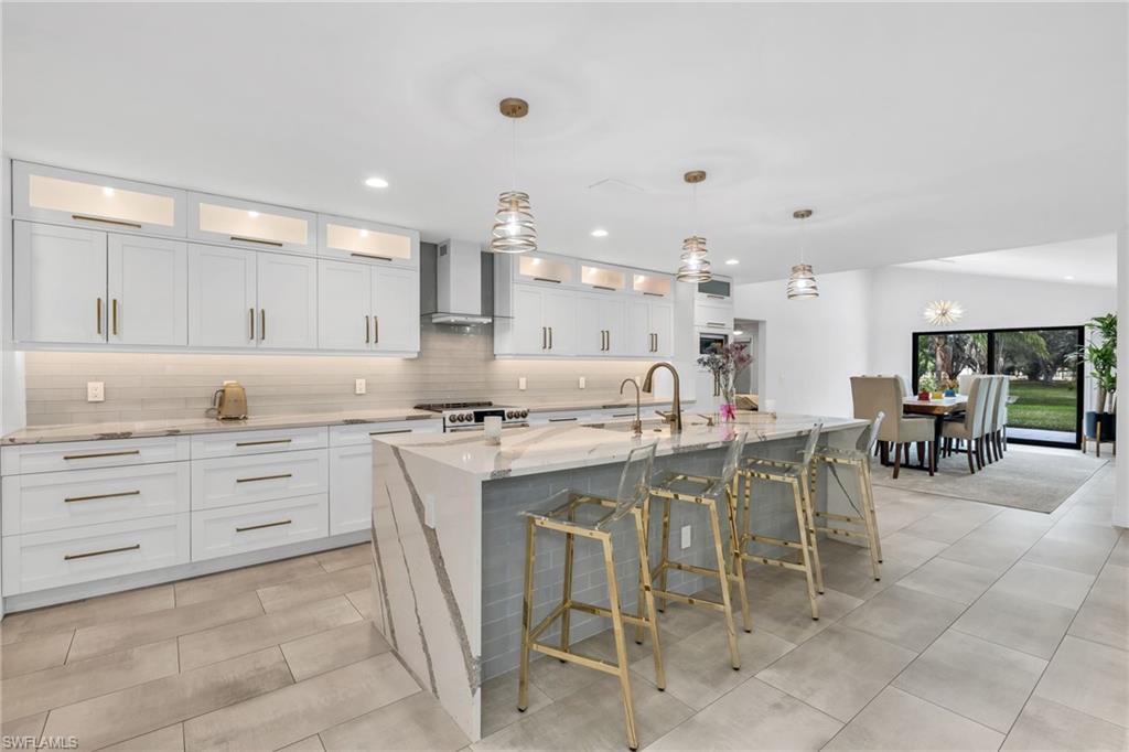 Island / Breakfast Bar