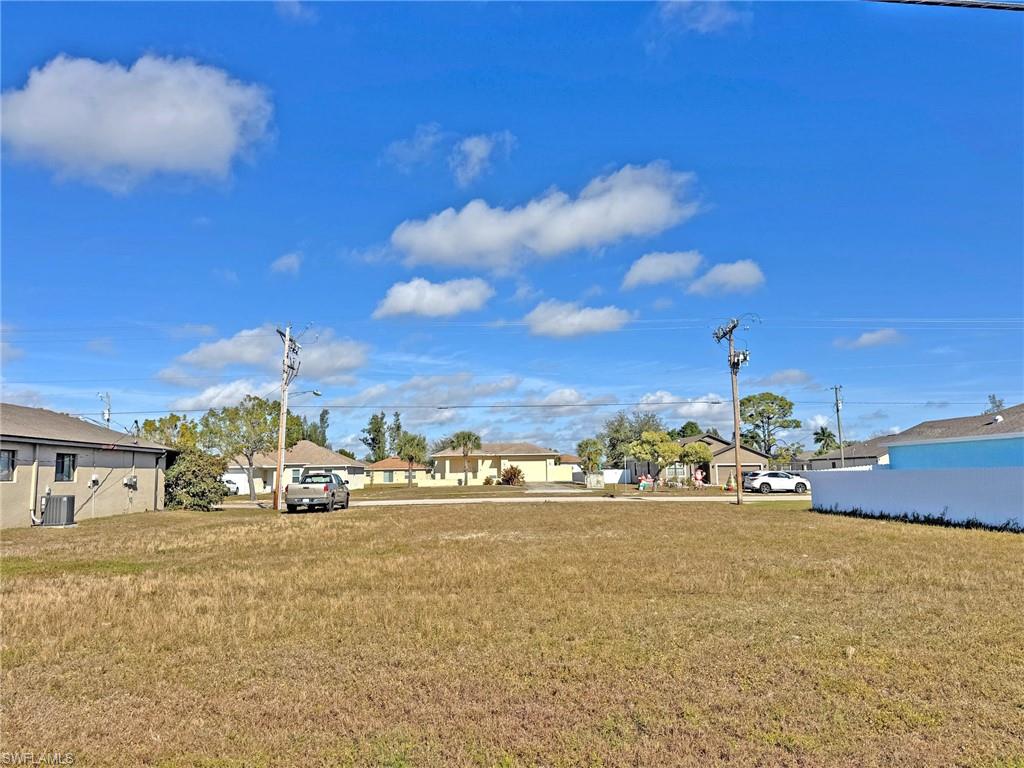 1130 SW Trafalgar PKWY photo 6