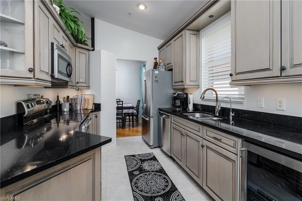 640 Lalique CIR 405