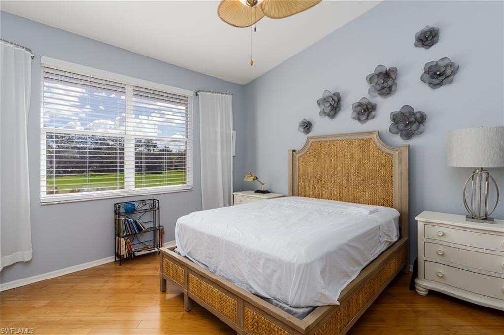 640 Lalique CIR 405 photo 15