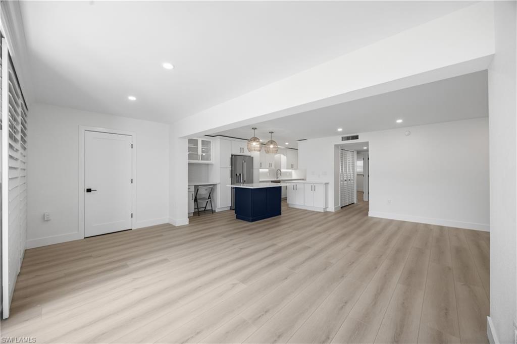333 Harbour DR 109 photo 12