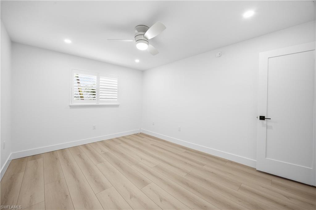 333 Harbour DR 109 photo 25