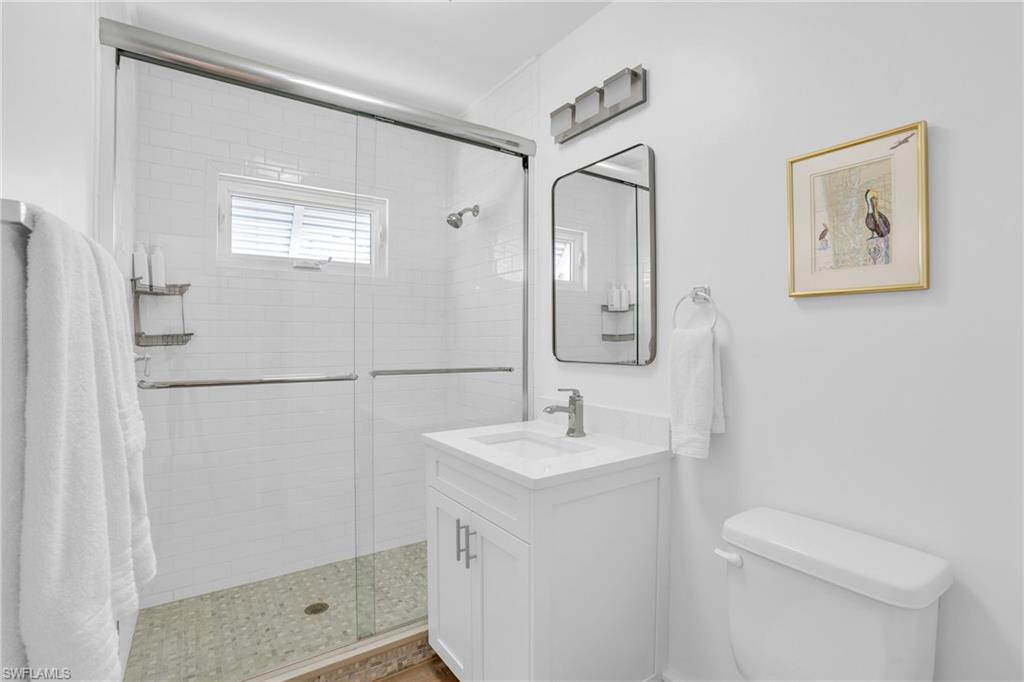 617 Gulf Shore Blvd N photo 10