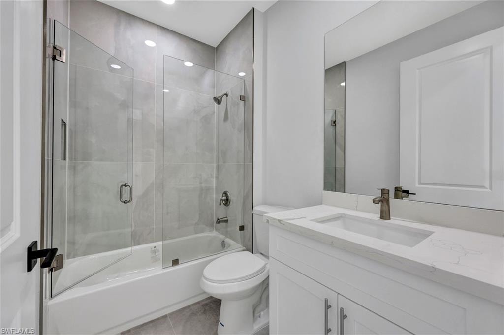312 Progress AVE photo 18