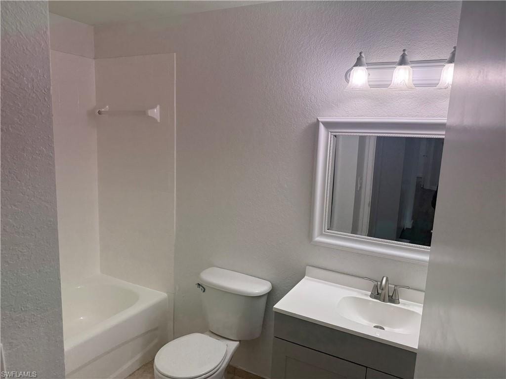 8285 Ibis club DR 805