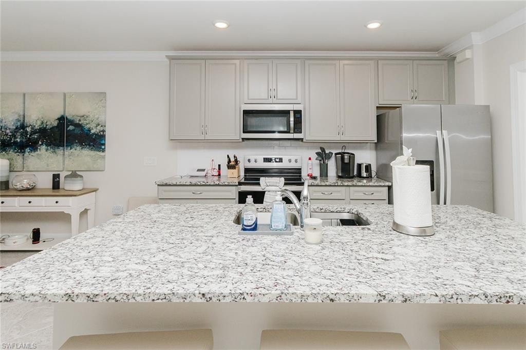 6189 Harmony DR photo 14