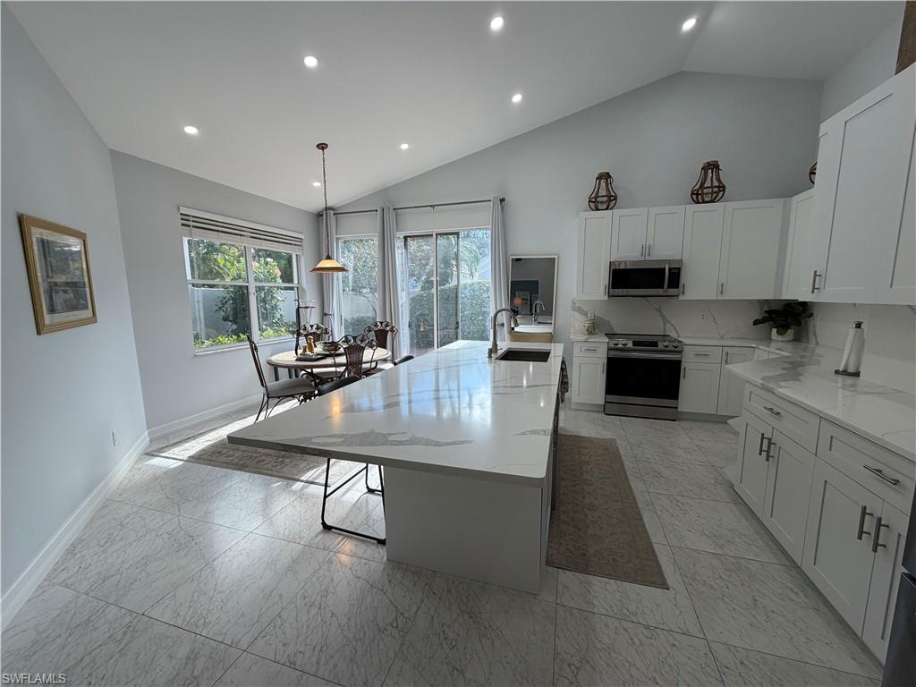 5950 Almaden DR