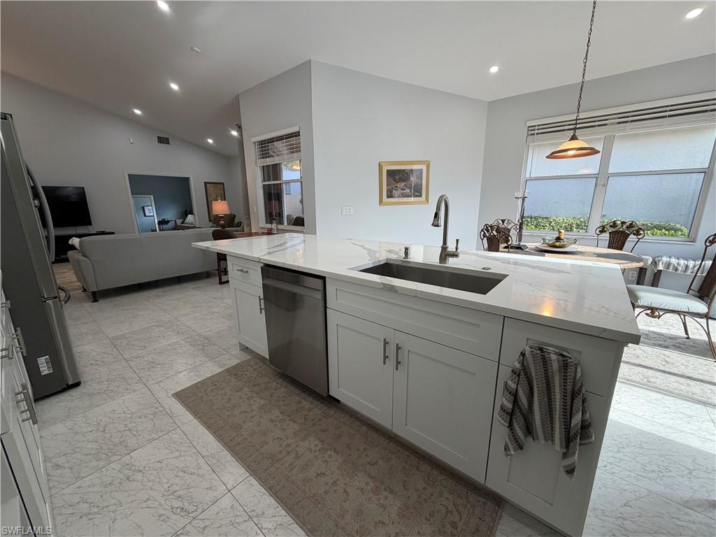 5950 Almaden DR photo 7