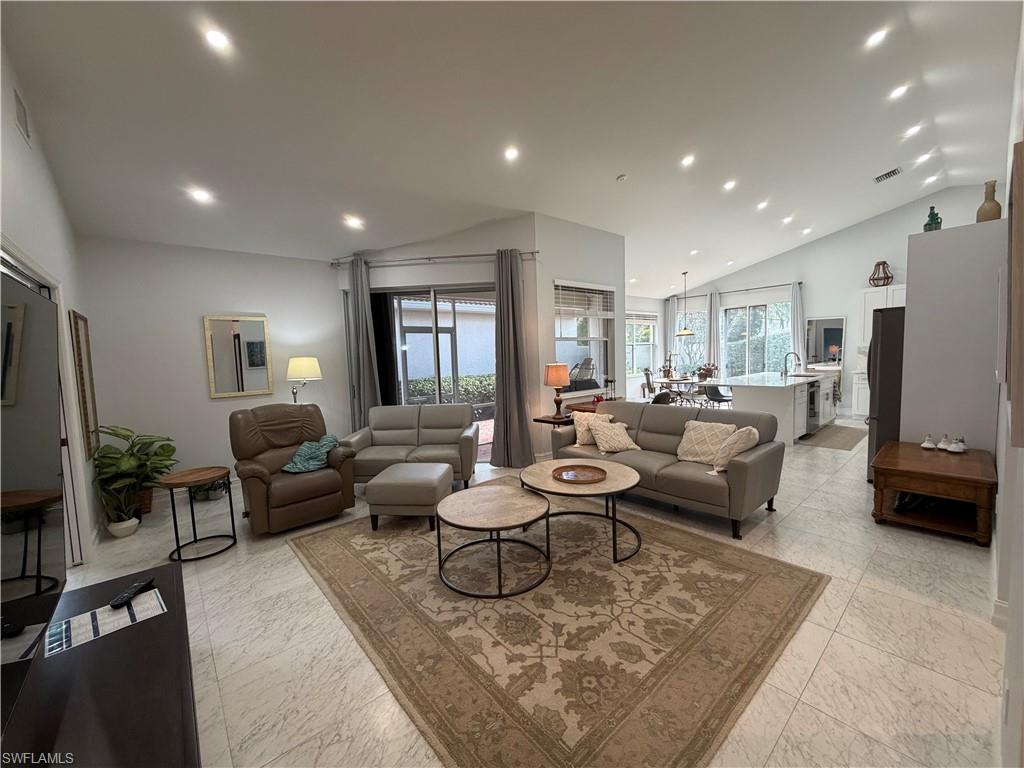 5950 Almaden DR photo 14