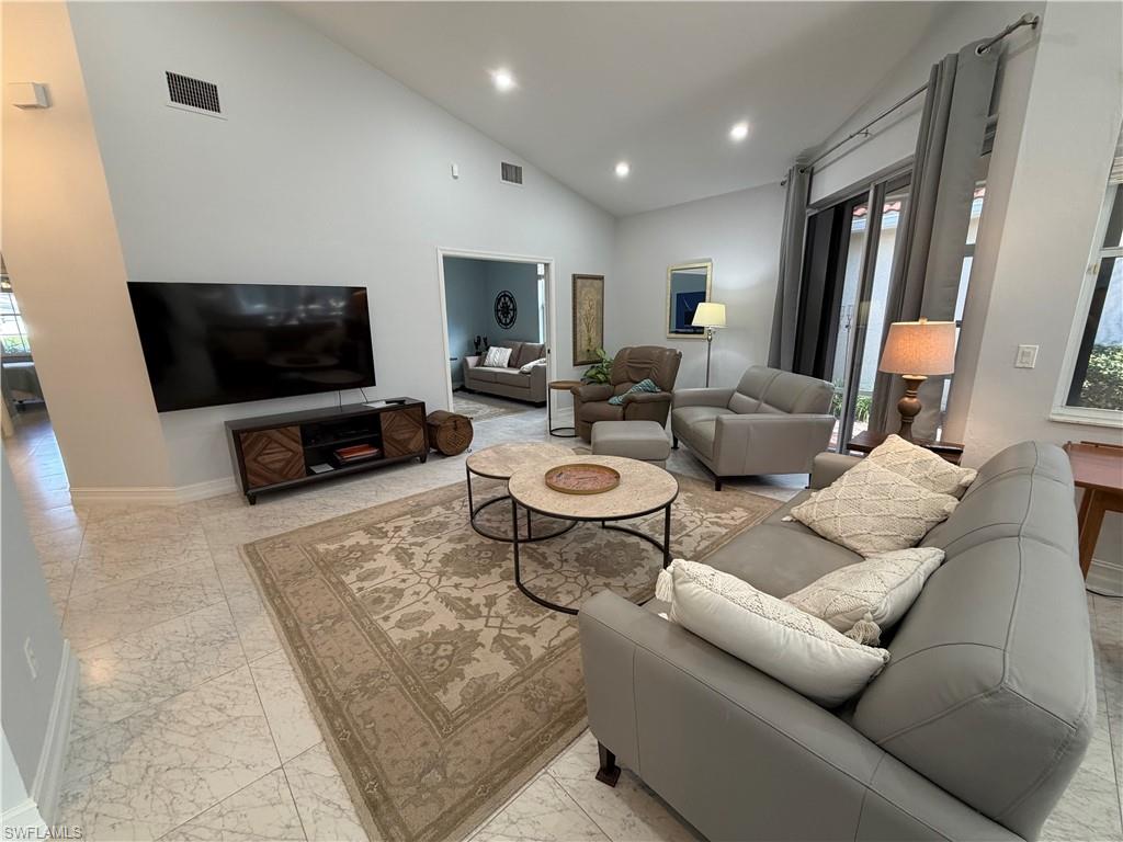 5950 Almaden DR photo 18