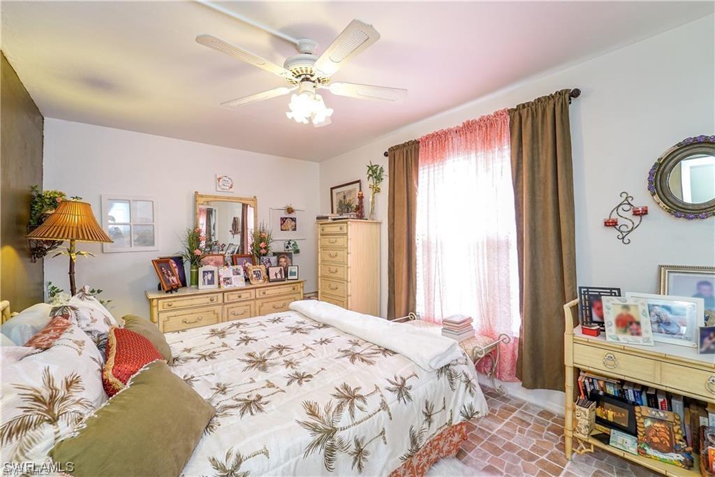 Bedroom with a ceiling fan