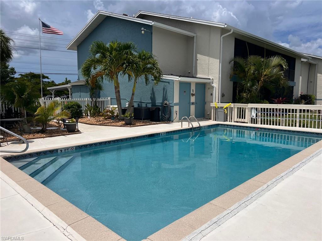 505 SW 47th TER 104