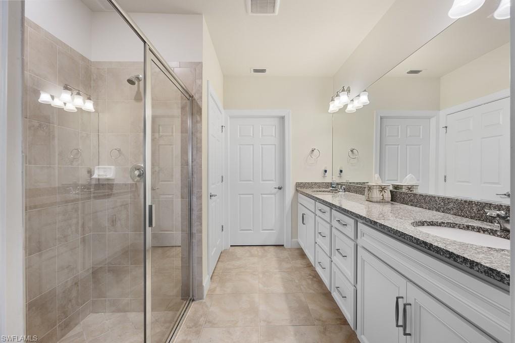 5698 Mayflower WAY 403 photo 17