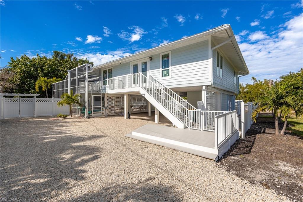424 Lagoon DR