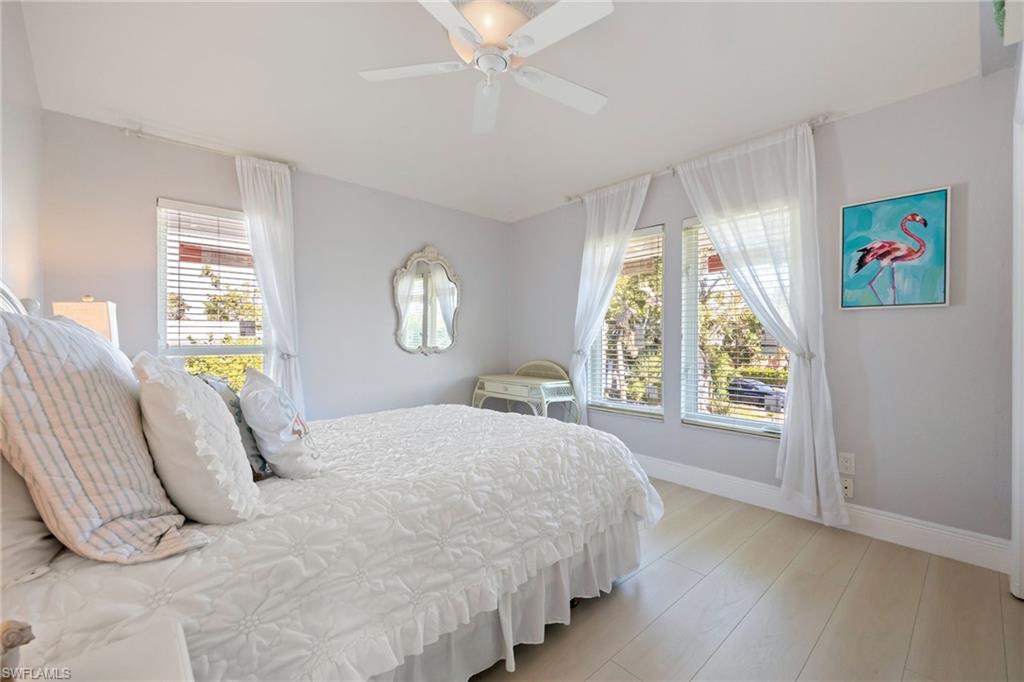 424 Lagoon DR photo 20