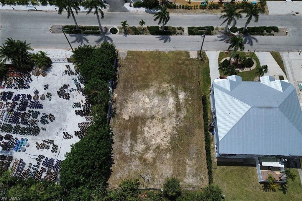 Aerial view of property's location with property parcel outlined