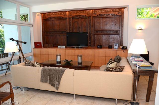 56 Gulf Shore BLVD S photo 6