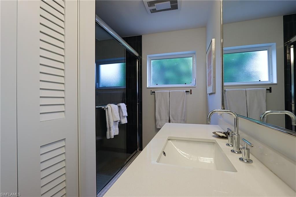 56 Gulf Shore BLVD S photo 34