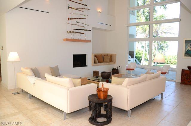 56 Gulf Shore BLVD S