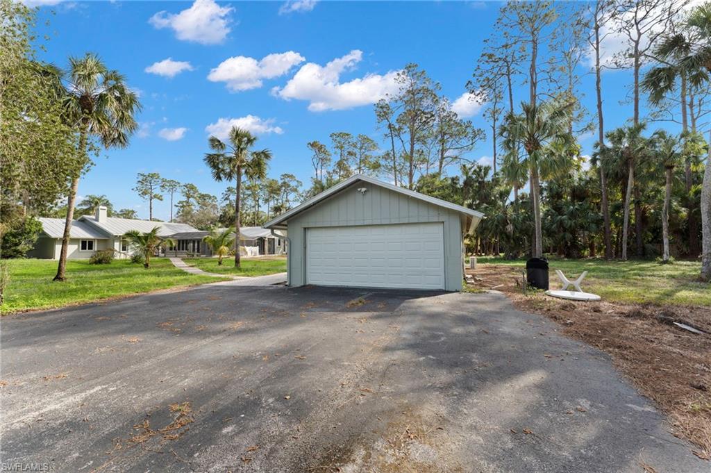 840 Jung BLVD W photo 16