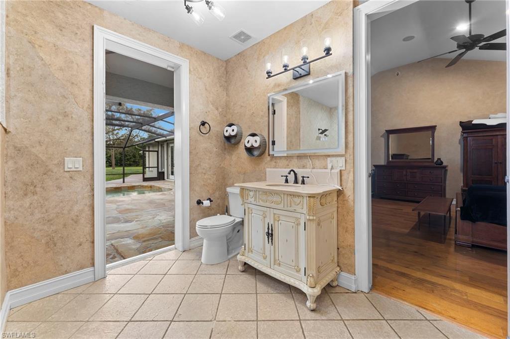 840 Jung BLVD W photo 33