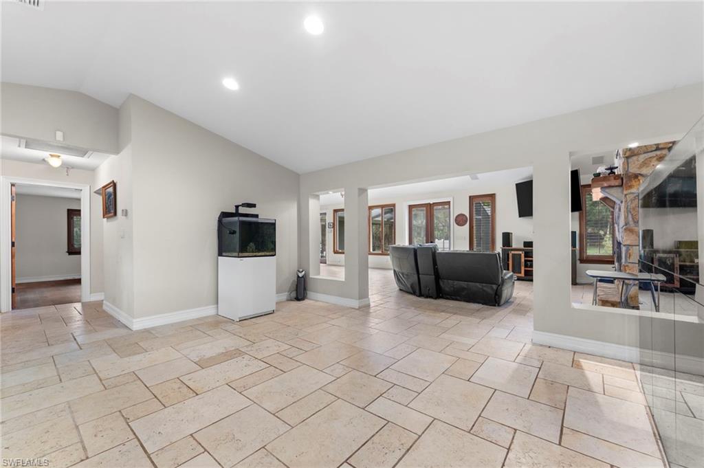 840 Jung BLVD W photo 19