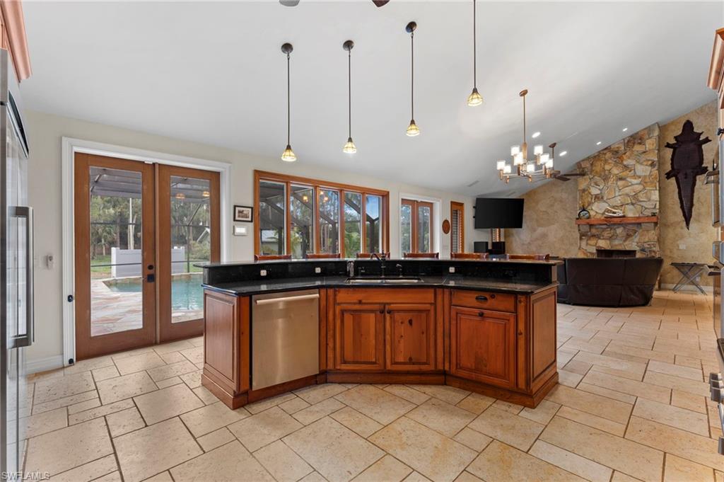 840 Jung BLVD W photo 25