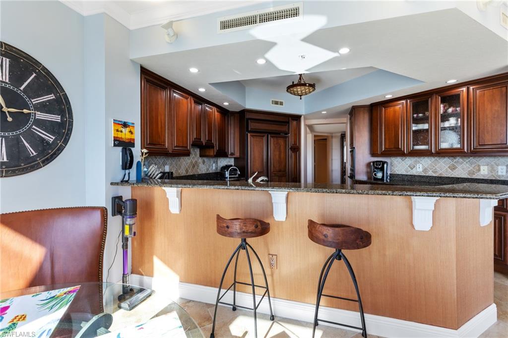 Breakfast Bar
