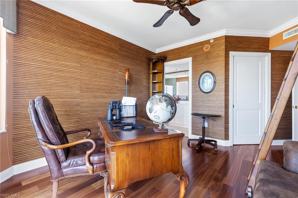 3rd Bedroom or Den