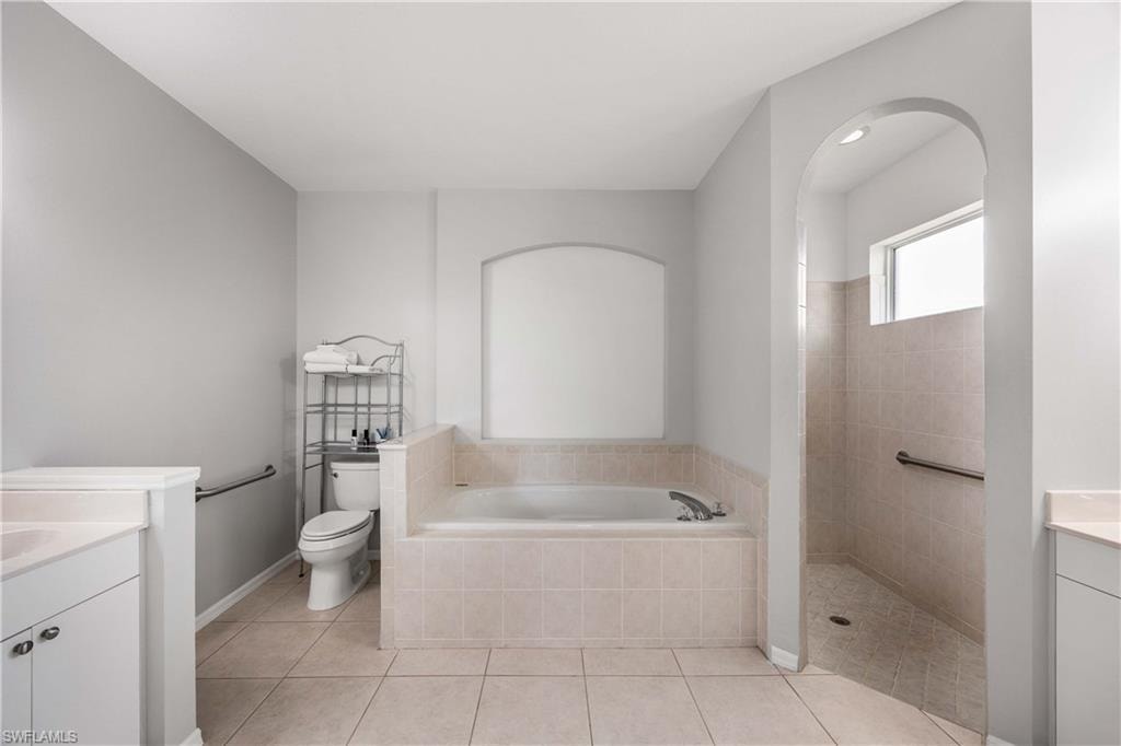9882 El Greco CIR photo 17