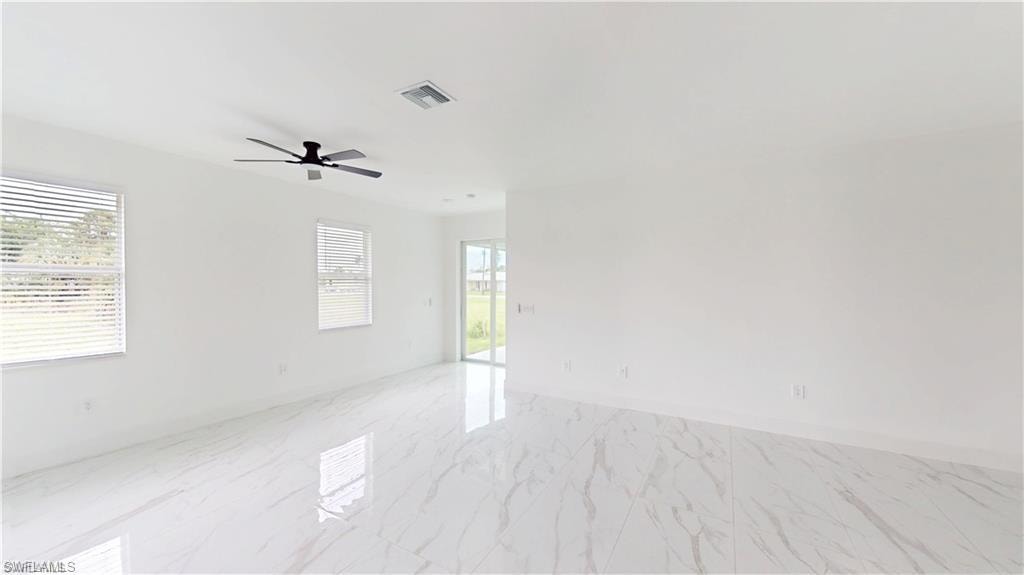 2045 Carver AVE photo 8