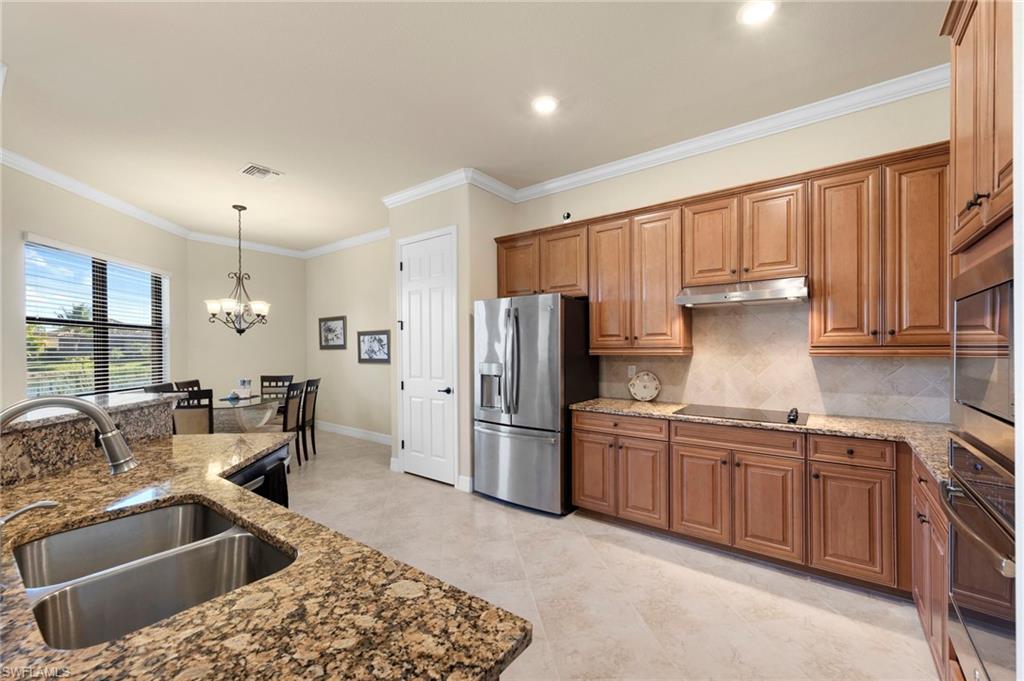 28095 Kerry CT photo 18