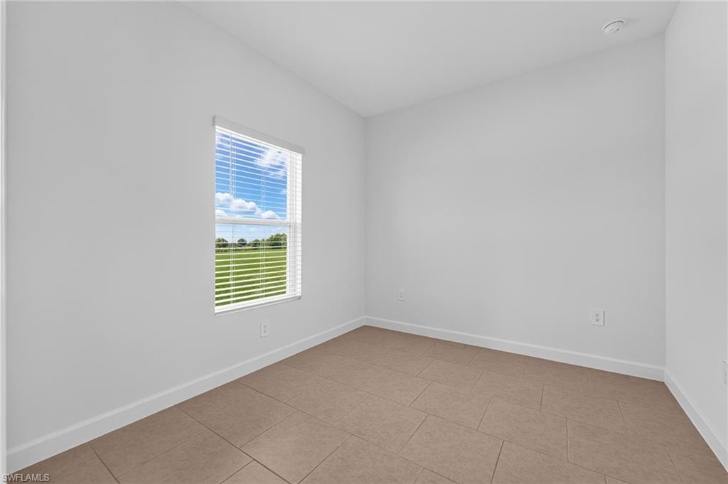 4761 Espiritu WAY photo 17