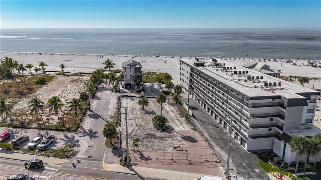 Bird's eye view property to Gulf