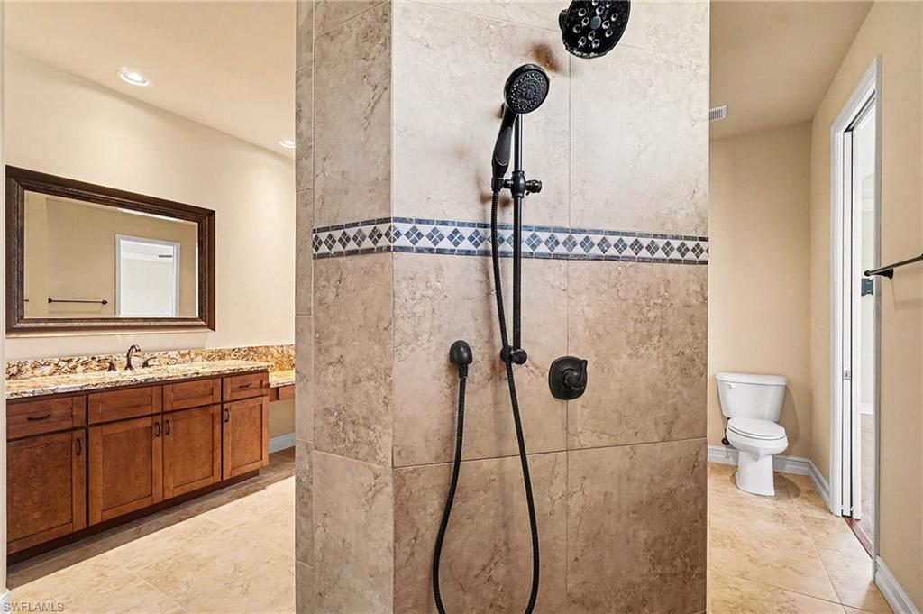 Primary bath