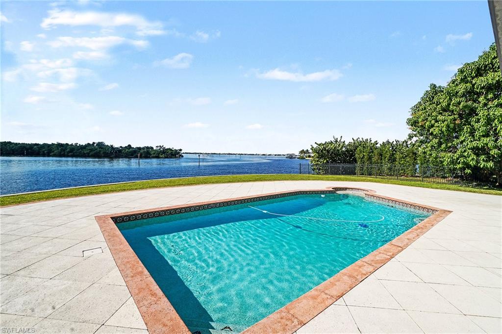 866 Cal Cove DR photo 44