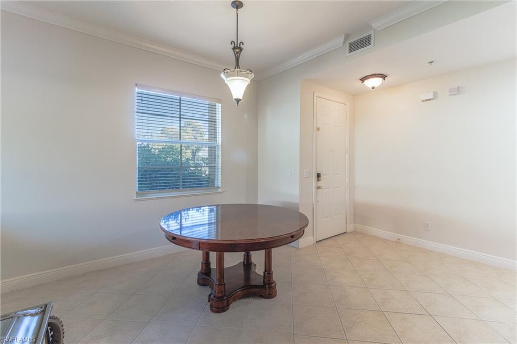 5960 Tarpon Gardens CIR 102 photo 6