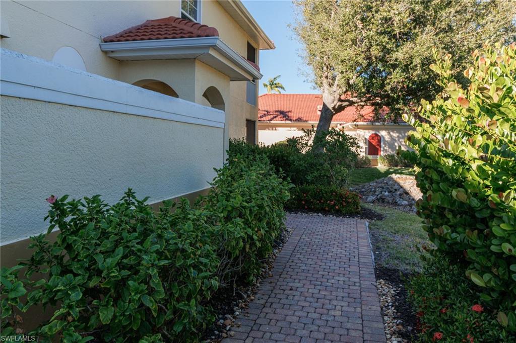 Walkway to entry
