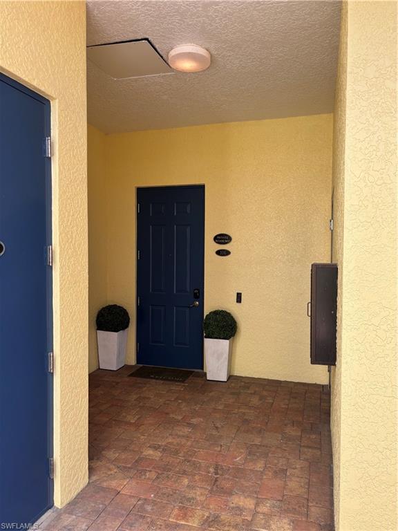 Entryway to Unit