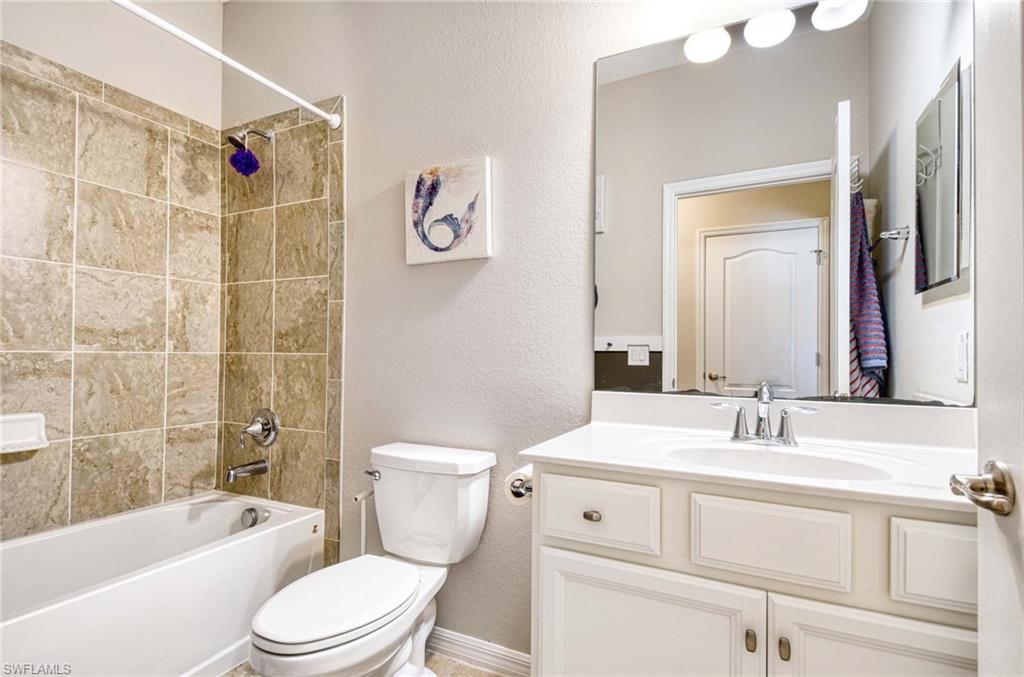 1608 Vizcaya LN photo 12