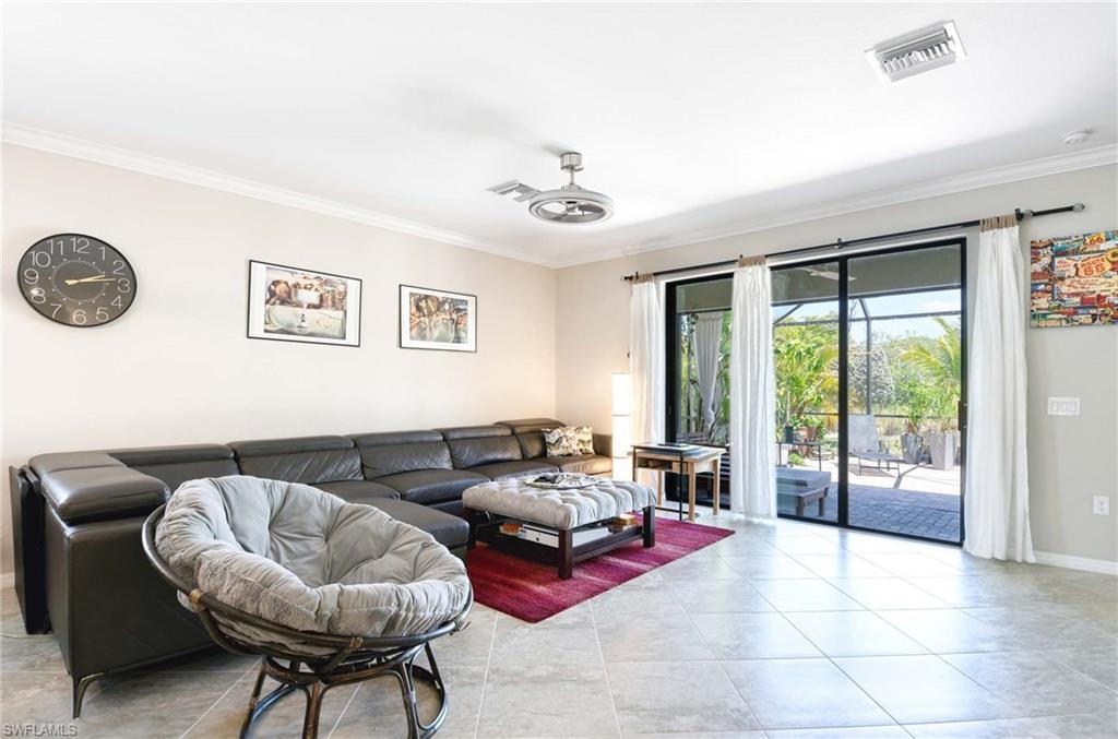 1608 Vizcaya LN