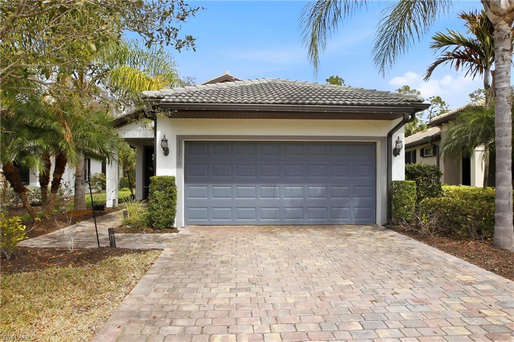 11216 Carlingford RD