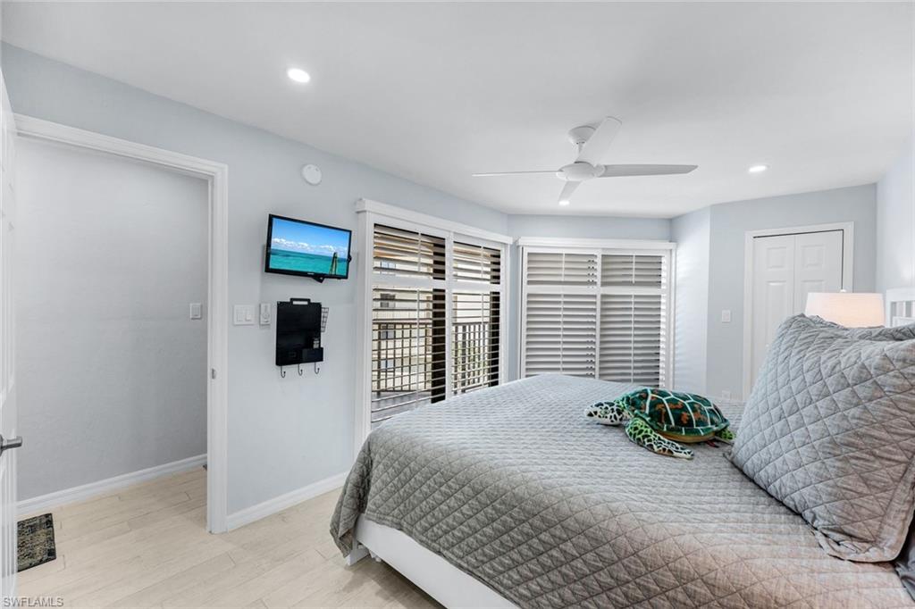 25830 Hickory BLVD 308 photo 11