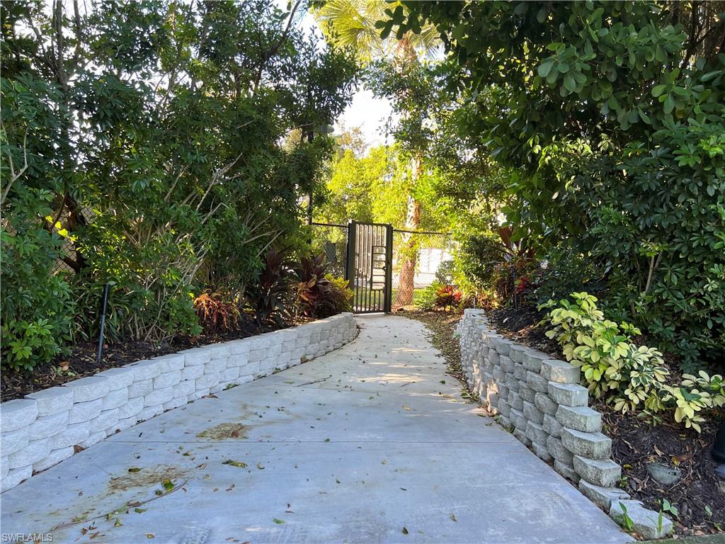 1033 Egrets Walk CIR 6-101 photo 16