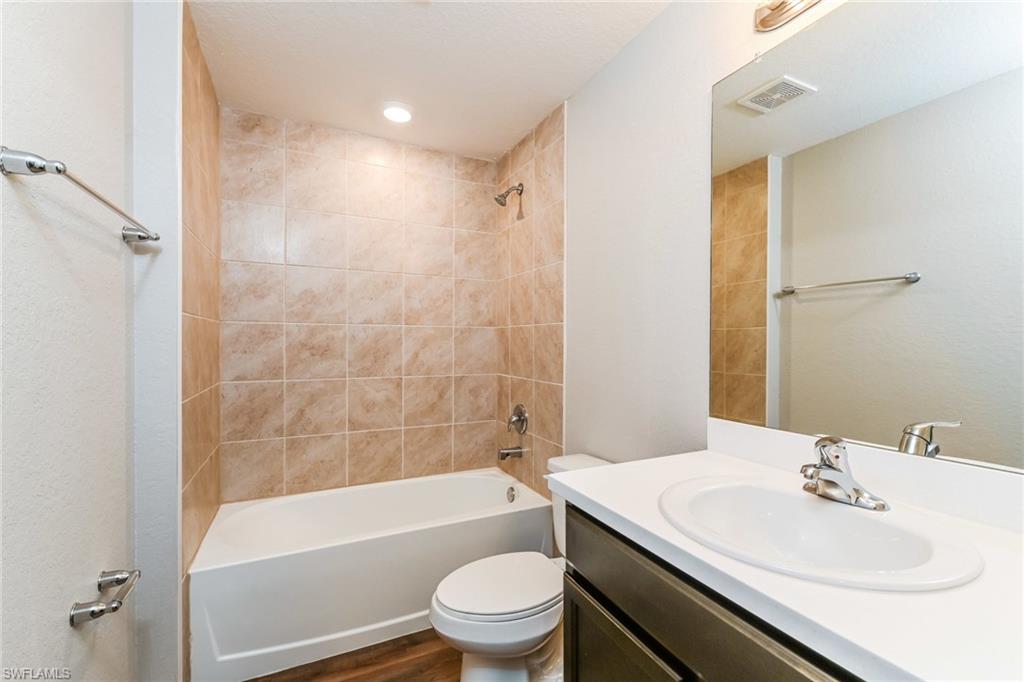 509 SW 7th PL photo 14